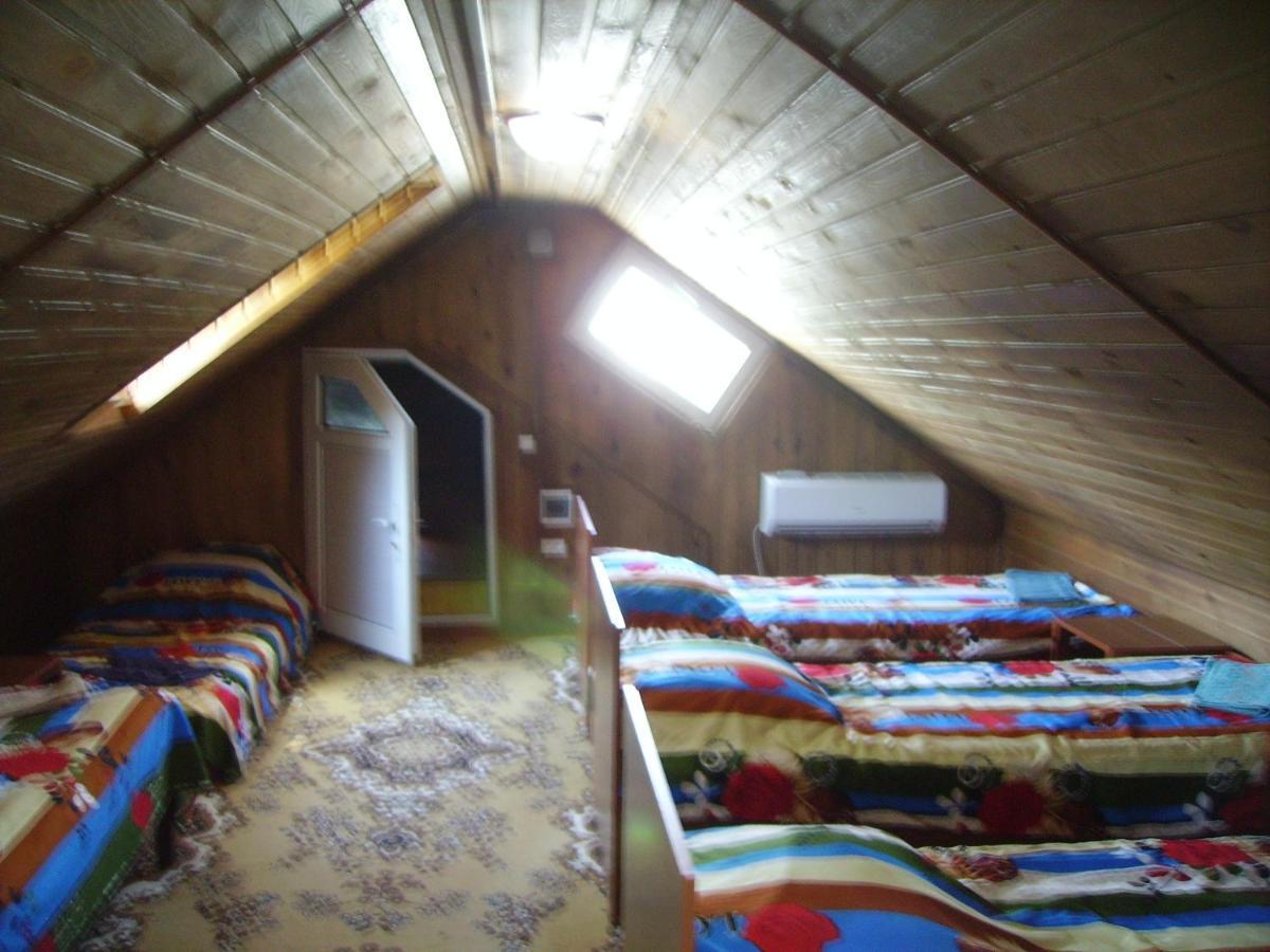 Sayfi Guesthouse Ντουσαμπέ Εξωτερικό φωτογραφία